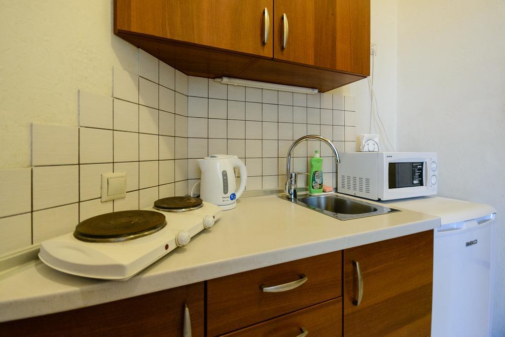 Простора 3 Кімнатна Біля Майдану Незалежності Apartment Киев Екстериор снимка
